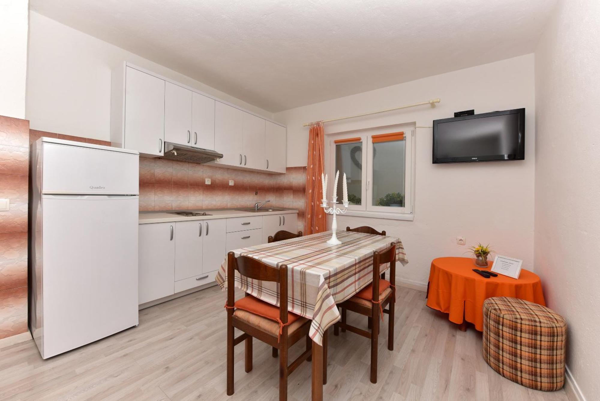 Apartment Sofija Makarska Eksteriør billede